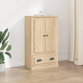 Der Hochschrank nimmt mit 60 x 35.5 x 103.5 cm Gestalt an